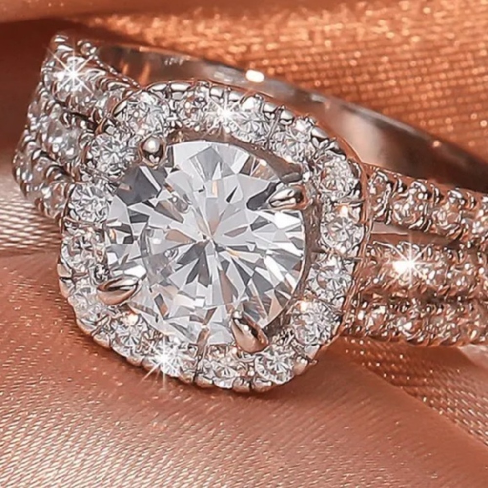 Victoria Leland Designs Ring
